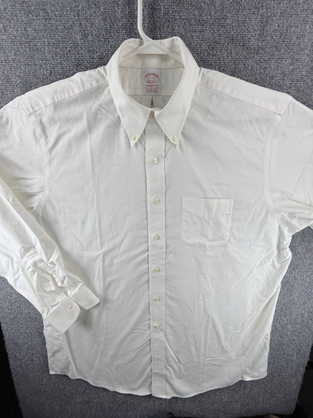 Brooks Brothers 17 34 Non-Iron Madison Cotton Spandex Button-Down Ivory Business